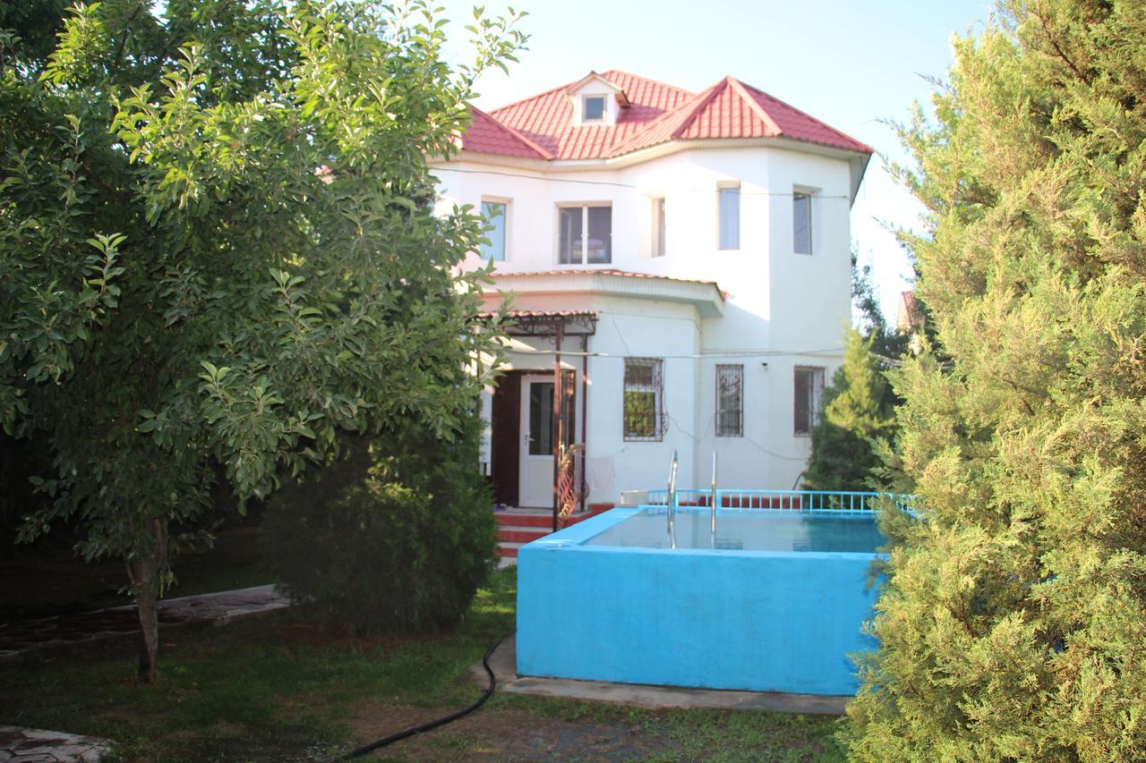 Dream Hostel Shymkent Bagian luar foto